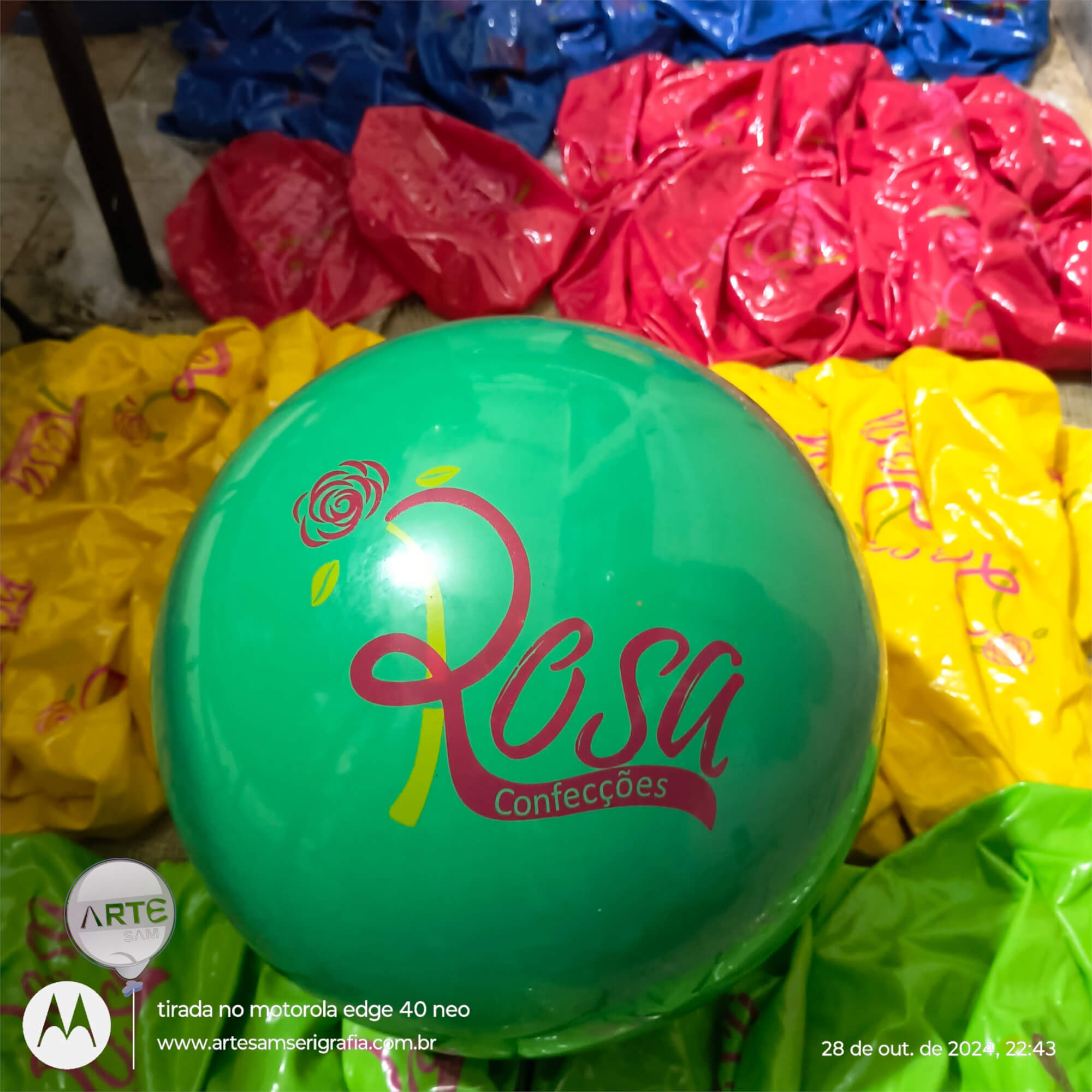 KIT 100 Bolas vinil 23 cm Impressas personalizadas