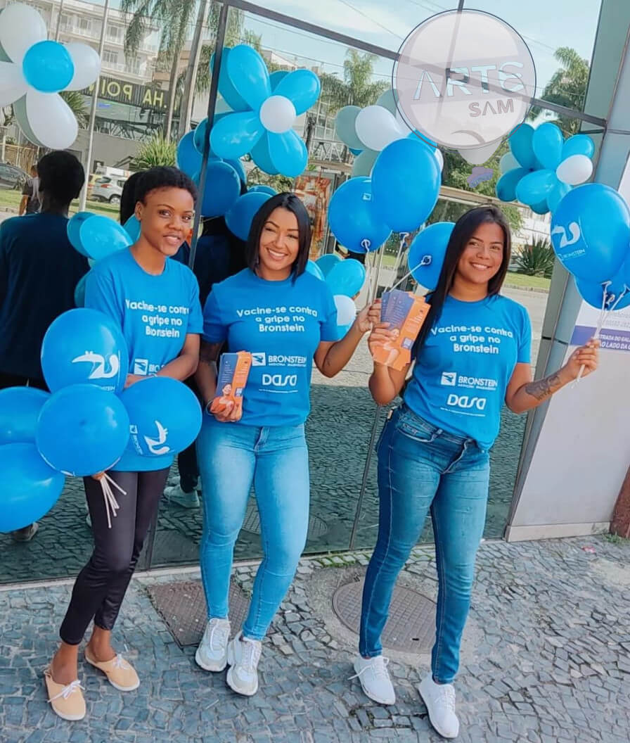 Serviço completo de distribuição de 1000 balões no local do evento para campanhas promocionais